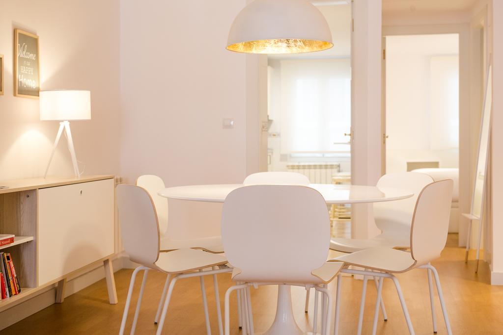Apartamento Sombrereria Rimbombin Burgos Ruang foto